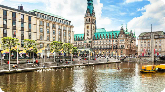 "استكشف جواهر مدينة برلين: معالم سياحية وأنشطة ترفيهية وتنوع ثقافي في عاصمة ألمانيا"